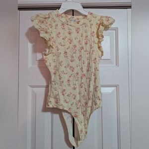 Yellow Floral Ruffled Sleeve Stretchy Bodysuit